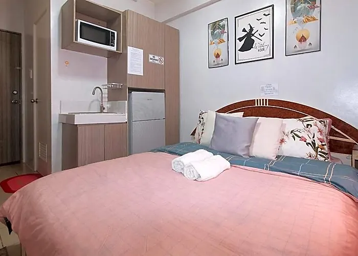 Urban Deca Shaw Towers Edsa Mandaluyong- Elizabeths Place * マニラ市