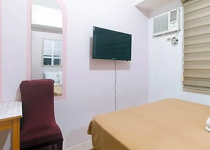 Urban Deca Shaw Towers Edsa Mandaluyong- Elizabeths Place マニラ市